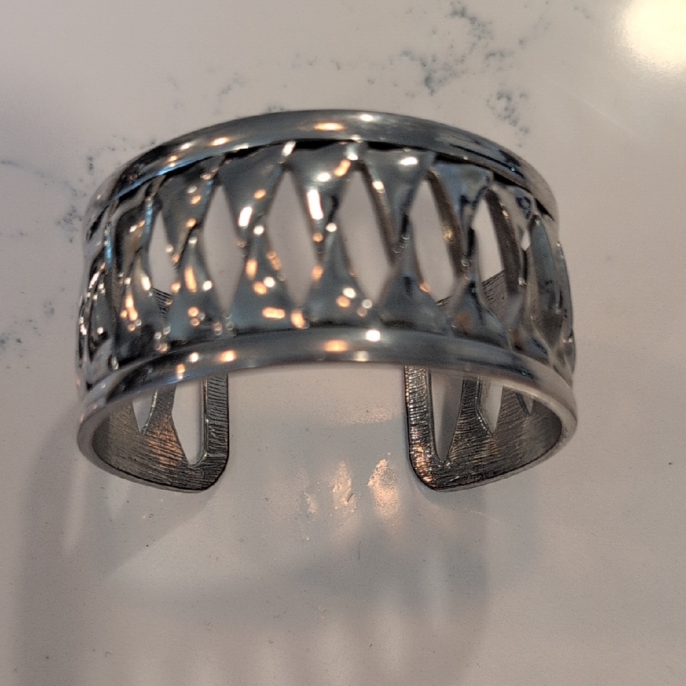 Elegant Silver Cuff Bracelet